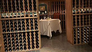 1865 Wine Cellar At Mountain View Grand Resort Spa food