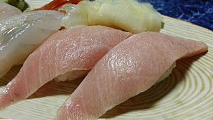 Shige Sushi food