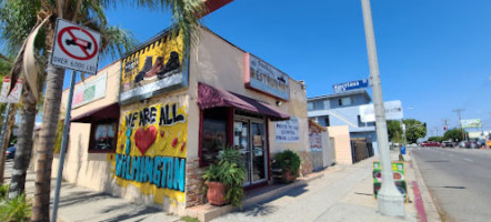 Mi Pueblito San Juan Restuarant outside