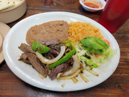 La Barca De Jalisco food