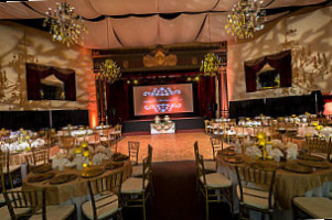 Historic Fox Theater food