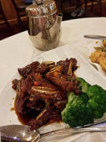 Pine Court Chinese Bistro food