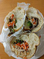 Hue Thai Sandwiches Noodles food