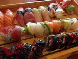Yirasai Sushi food