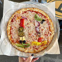 Pieology Pizza food