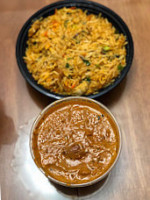 Moon Indian Cuisine food