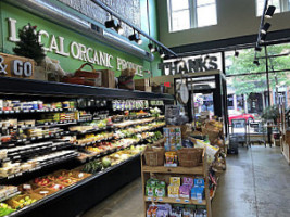 Downtown Grocery inside
