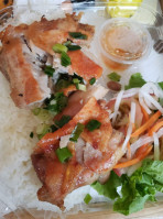 Pho Anh Dao food