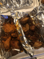 Smokin Wings Things food