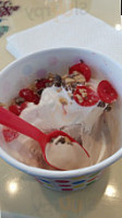 Chilly Spoons Ice Cream Frozen Yogurt Store food