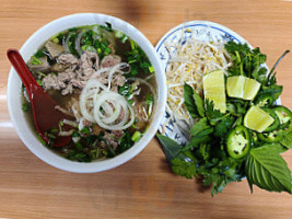 Pho Thy food