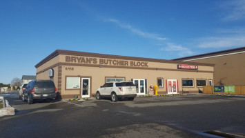 Bryan's Meat Company outside