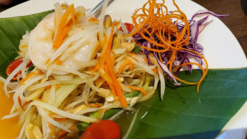 O-r Authentic Thai Cuisine food