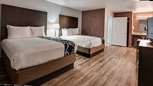 Riverfront Surestay Collection By Best Western inside