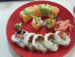 Sushi Niwa food