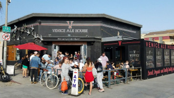 Venice Ale House food