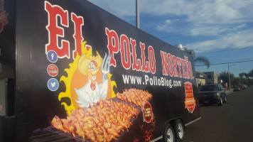 El Pollo Norteno Food Truck outside