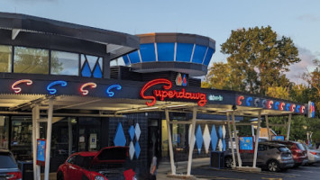 Superdawg Drive-in food