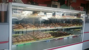 Shorty's Donuts food