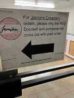 Jasmine Creamery inside