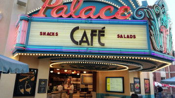 Palace Theatre Cafe inside