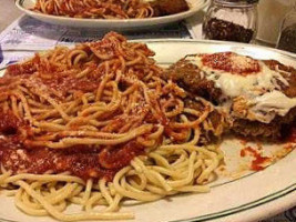 Mario's Italian Eatery food