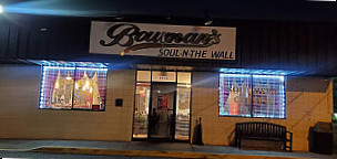 Bowman's Soul-n-the Wall outside