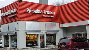 Salsa Fresca Mexican Grill outside