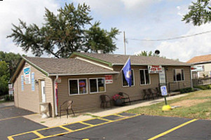 Granny's Diner Of Johnsburg outside