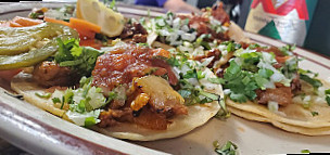 El Rancho Taqueria food