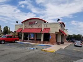 Wendy's outside