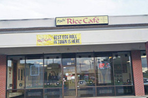 Poch's Rice Cafe outside