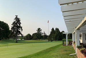 Greenhaven Golf Course outside