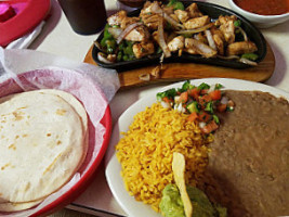 El Azteca food