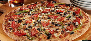 Barro's Pizza food