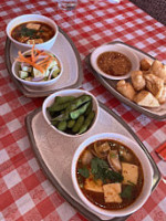 Sri Siam Thai food