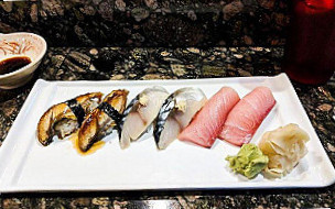 Nishiki Sushi food