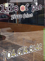 Life Of Pie Pizza Joint outside