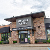 Walnut Grill Washington outside
