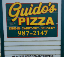 Guido's Pizza Place food