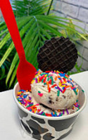 Puro Ice Cream Factory food