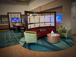 Springhill Suites By Marriott Chicago Southwest At Burr Ridge/hinsdale food