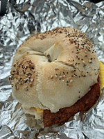 Lincoln Park Hot Bagel Luncheonette food