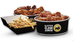 Buffalo Wild Wings ‘go’ food