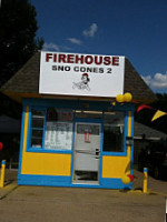 Firehouse Snow Cones 2 outside