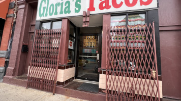 Gloria's Tacos inside