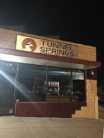 Tunnel Springs Coffee And Market outside