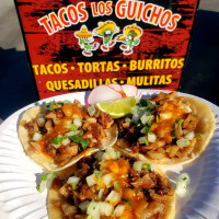 Tacos Los Guichos food