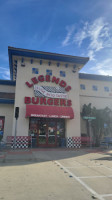 Legends Burgers food