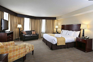 Doubletree By Hilton Denver Thornton inside